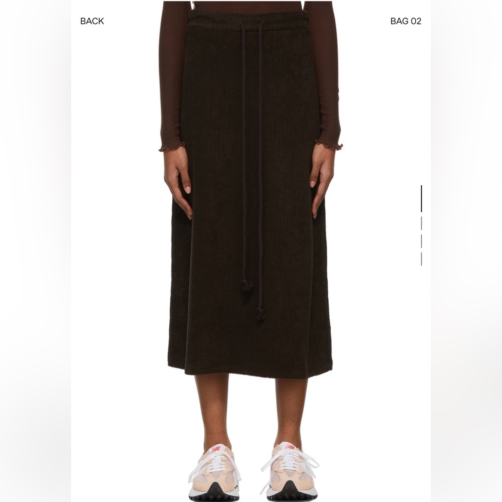 BASERANGE
Brown Douglas Skirt